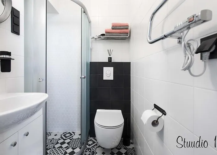 Lovely Urban Retreat Near Old Town, Wifi 100Mb