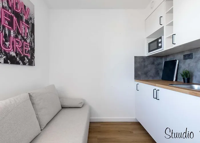 Lovely Urban Retreat Near Old Town, Wifi 100Mb Apartamento